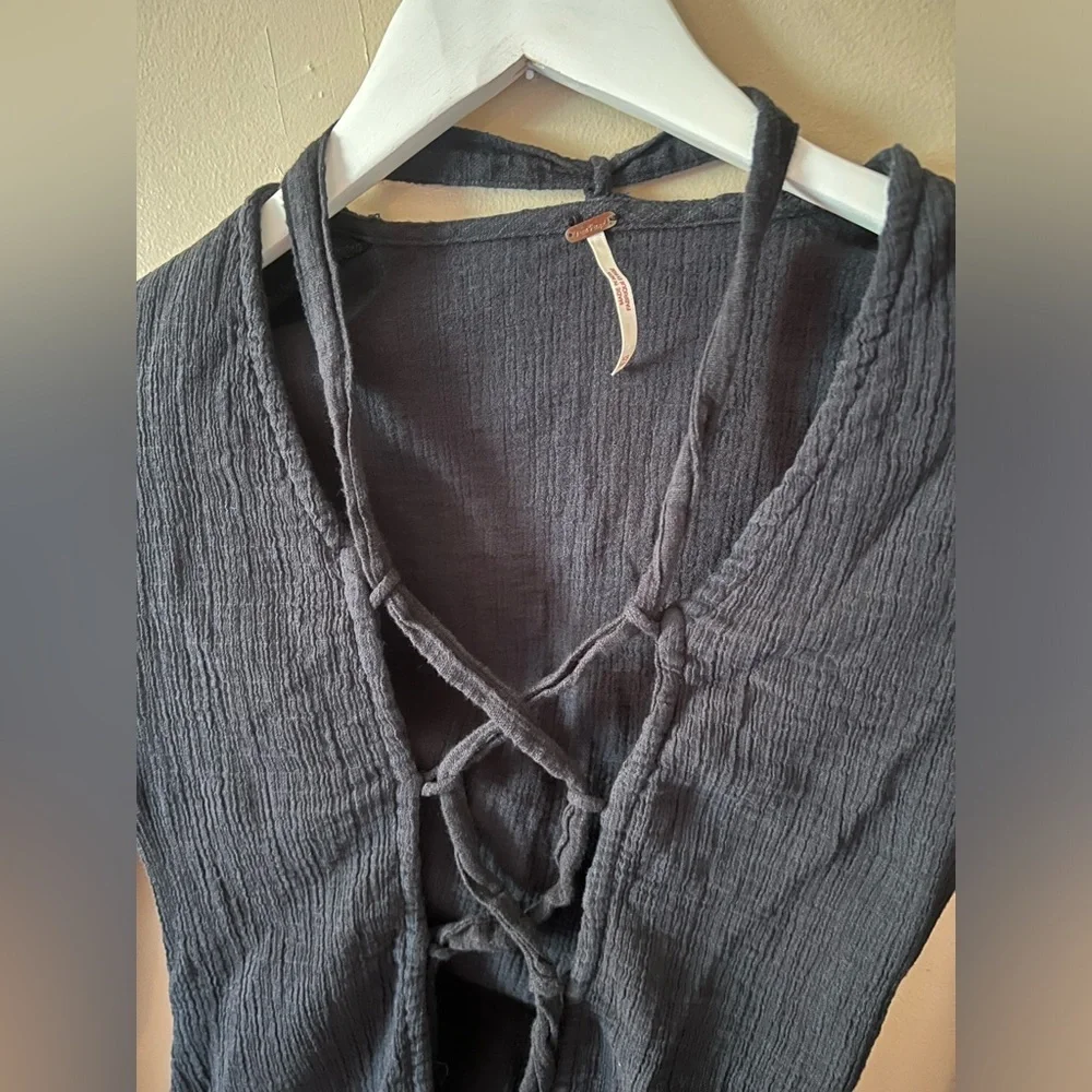 Free people Black lace up Tie Front Ribbed Top fitted sexy xs revolve sheath